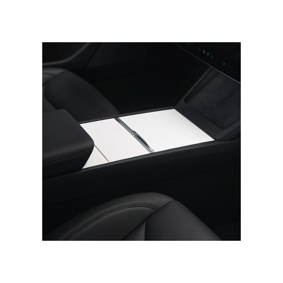 Colantare consolă centrală pentru Tesla Model 3 și Model Y din 2021