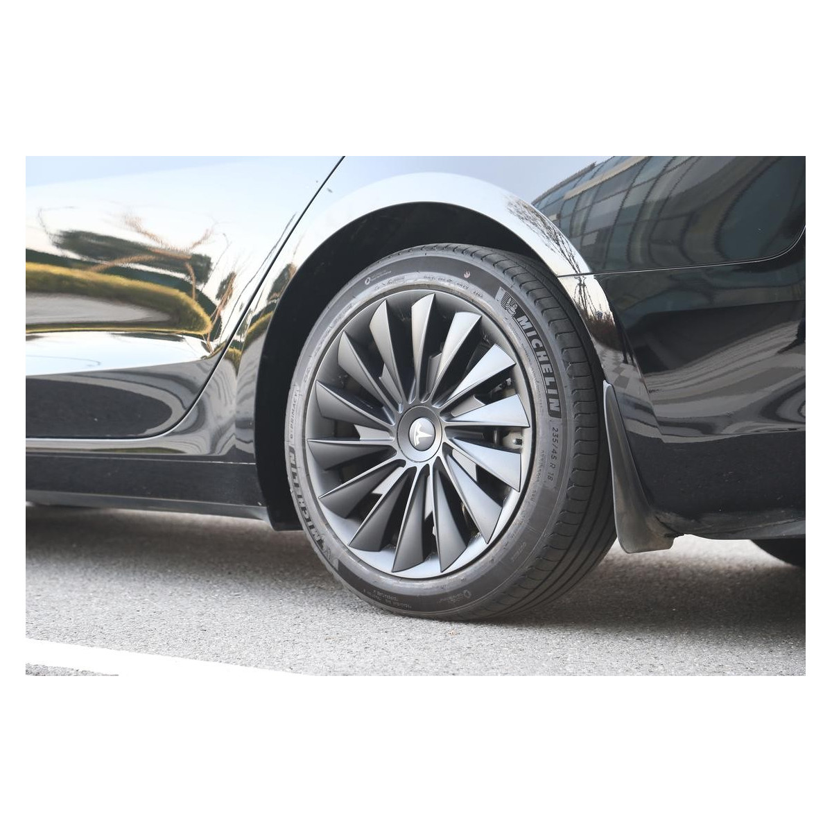Tesla Model 3 Set med 4 st 18" hjulkapslar i turbinstil för Highland 2024+