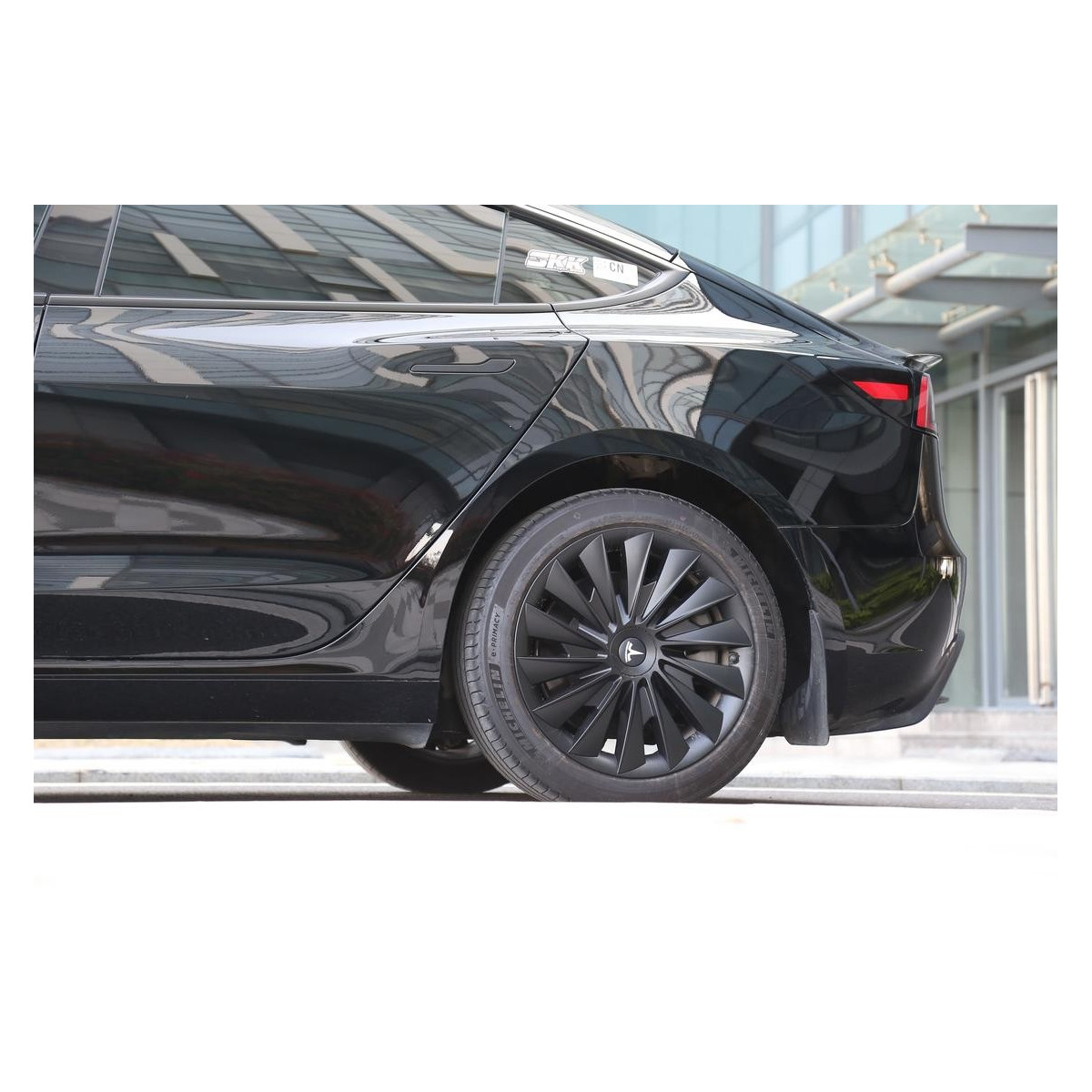 Tesla Model 3 Set med 4 st 18" hjulkapslar i turbinstil för Highland 2024+