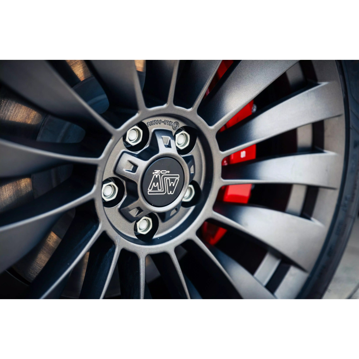 Tesla Model 3 Sæt med 4 MSW 37T-fælge - og Y