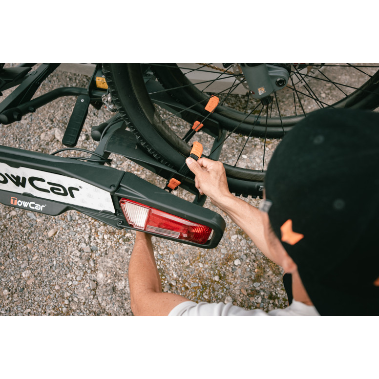 Suport pentru biciclete TOWCAR pentru Tesla, versiunea pentru 2, 3 sau 4 biciclete