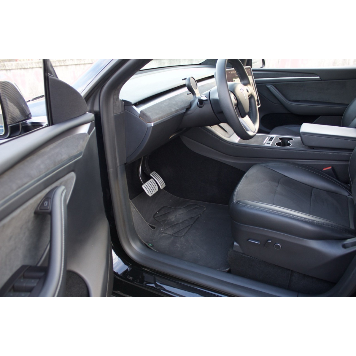 Poťahy sedadiel Exclusive pre Tesla Model Y - Individual