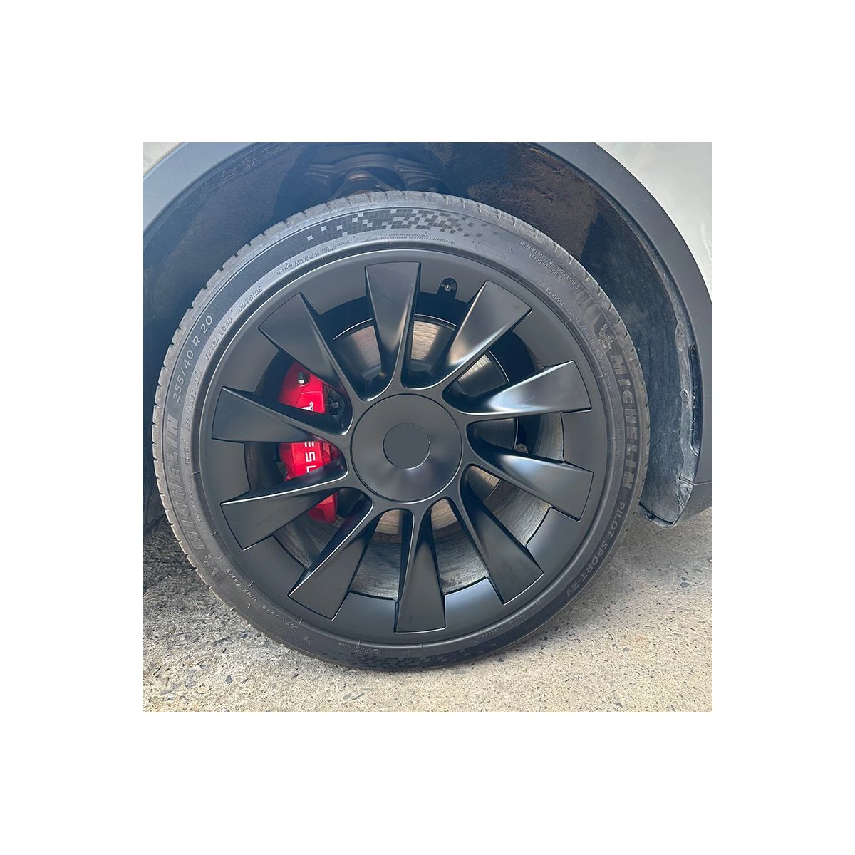 Tesla Protecția jantei pentru Model Y