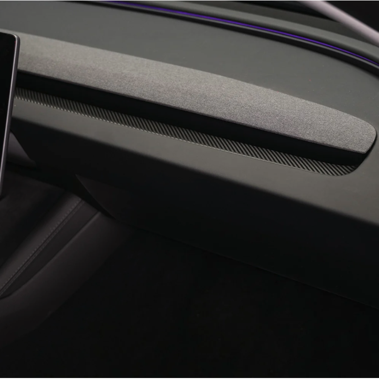 Kojelaudan päällysteet - Tesla Model 3 ja Y