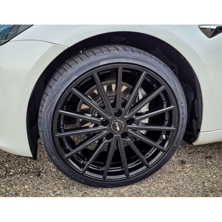 Ruedas completas de invierno Certificación TÜV para Tesla Model 3 2024+ Highland Performance - Llantas BK43 con neumáticos