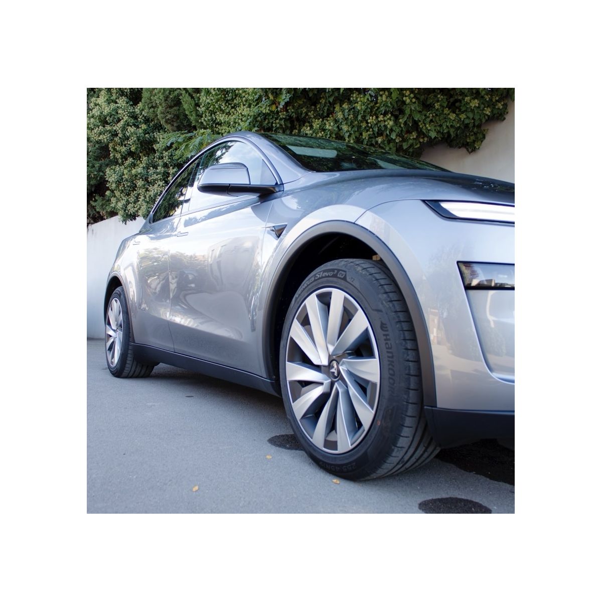 Zestaw 4 obręczy kół Helix 19" do Tesla Model Y Juniper 2025+