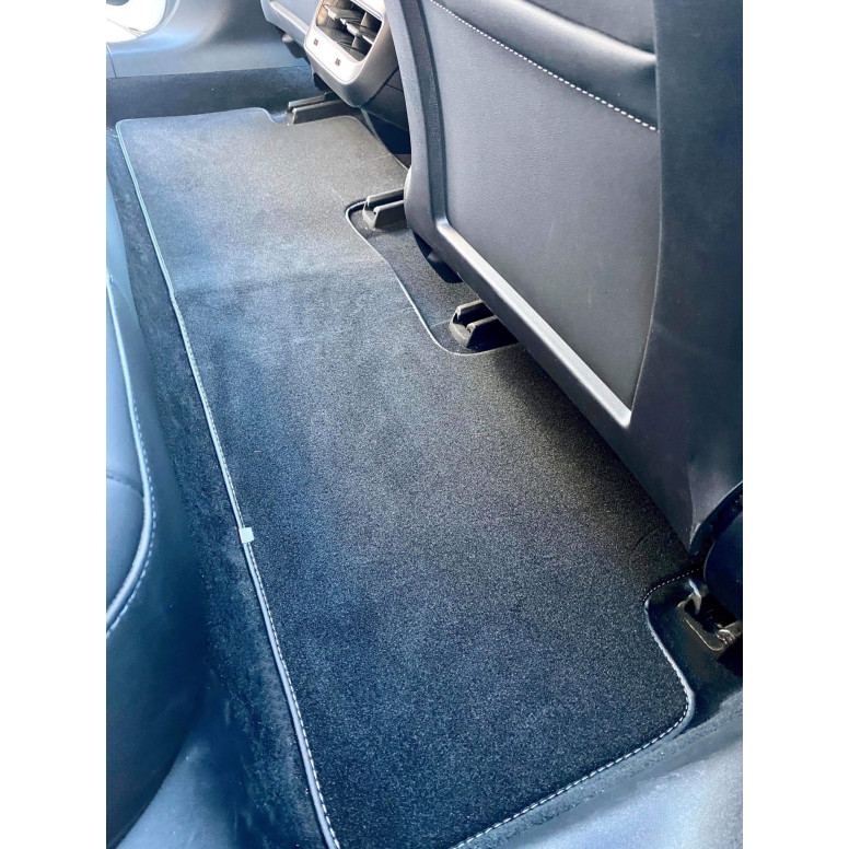 Fußmatten mit Teppichbezug oder Allwetter-PVC - Tesla Model 3
