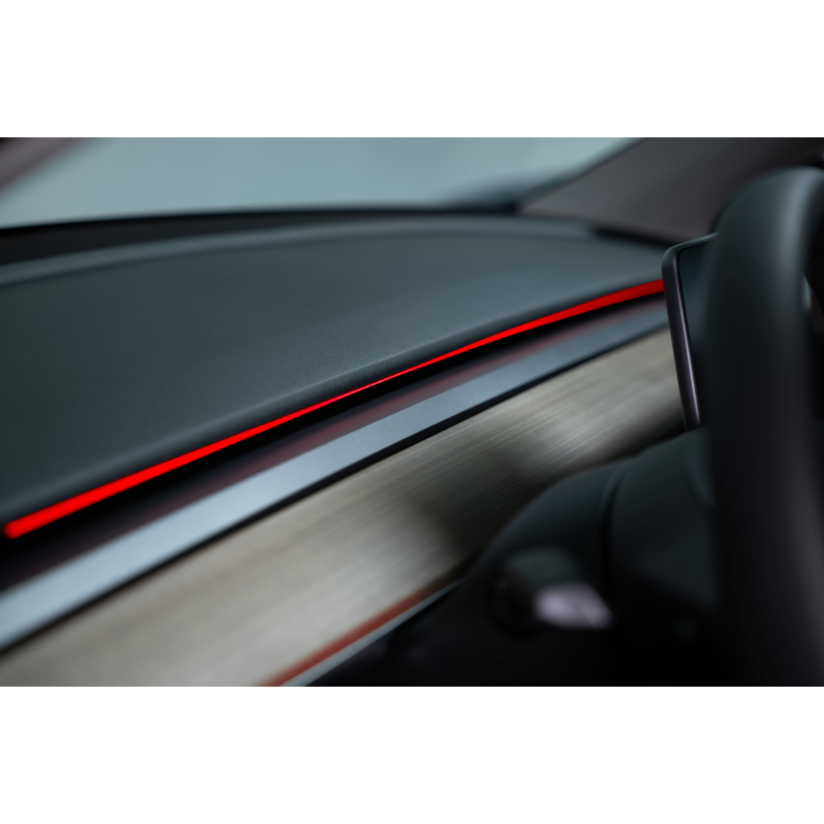 S3XY Strip - Enhance - Intelligenter RGB-Lichtstreifen für Tesla Model 3 und Y