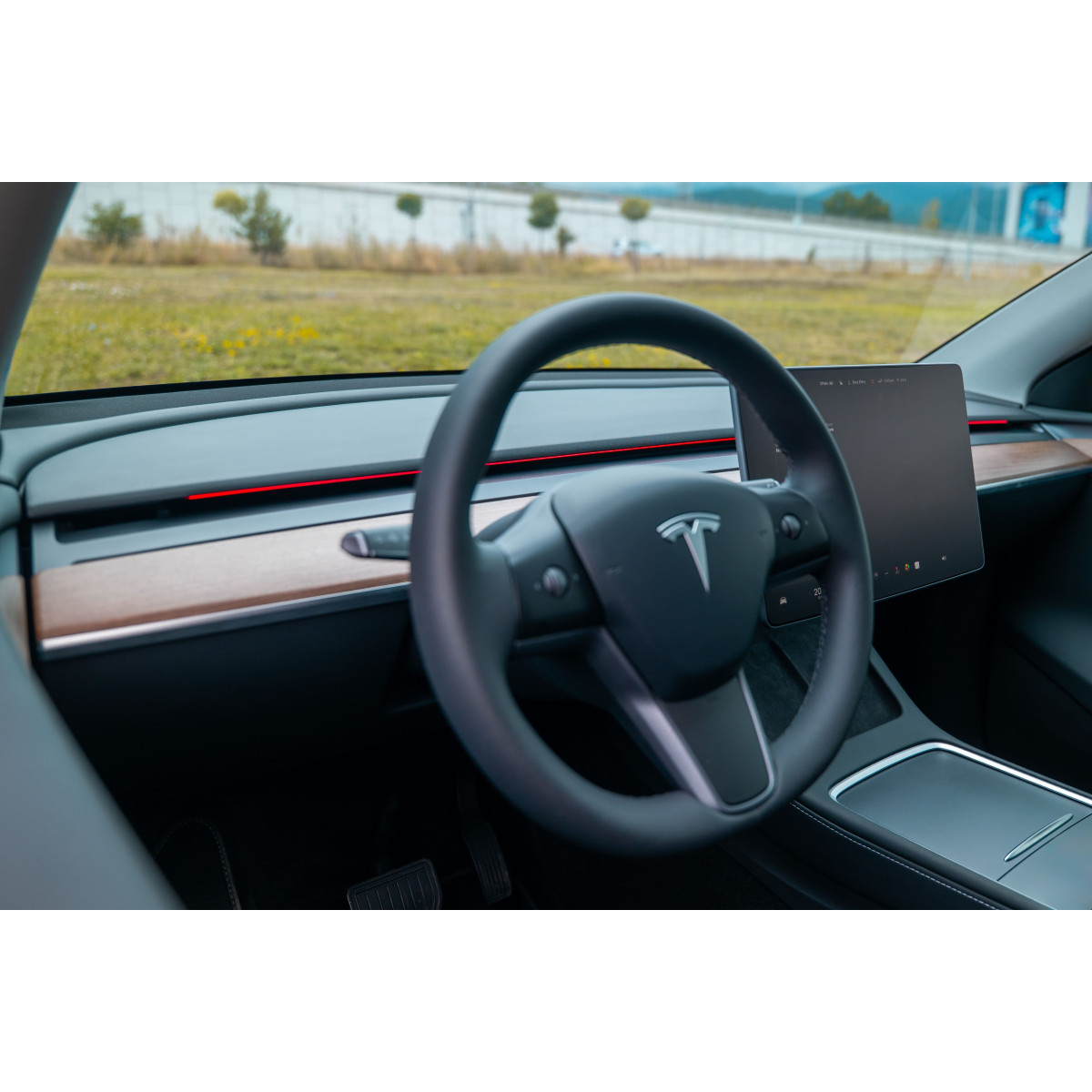 S3XY Strip - Enhance - Intelligenter RGB-Lichtstreifen für Tesla Model 3 und Y