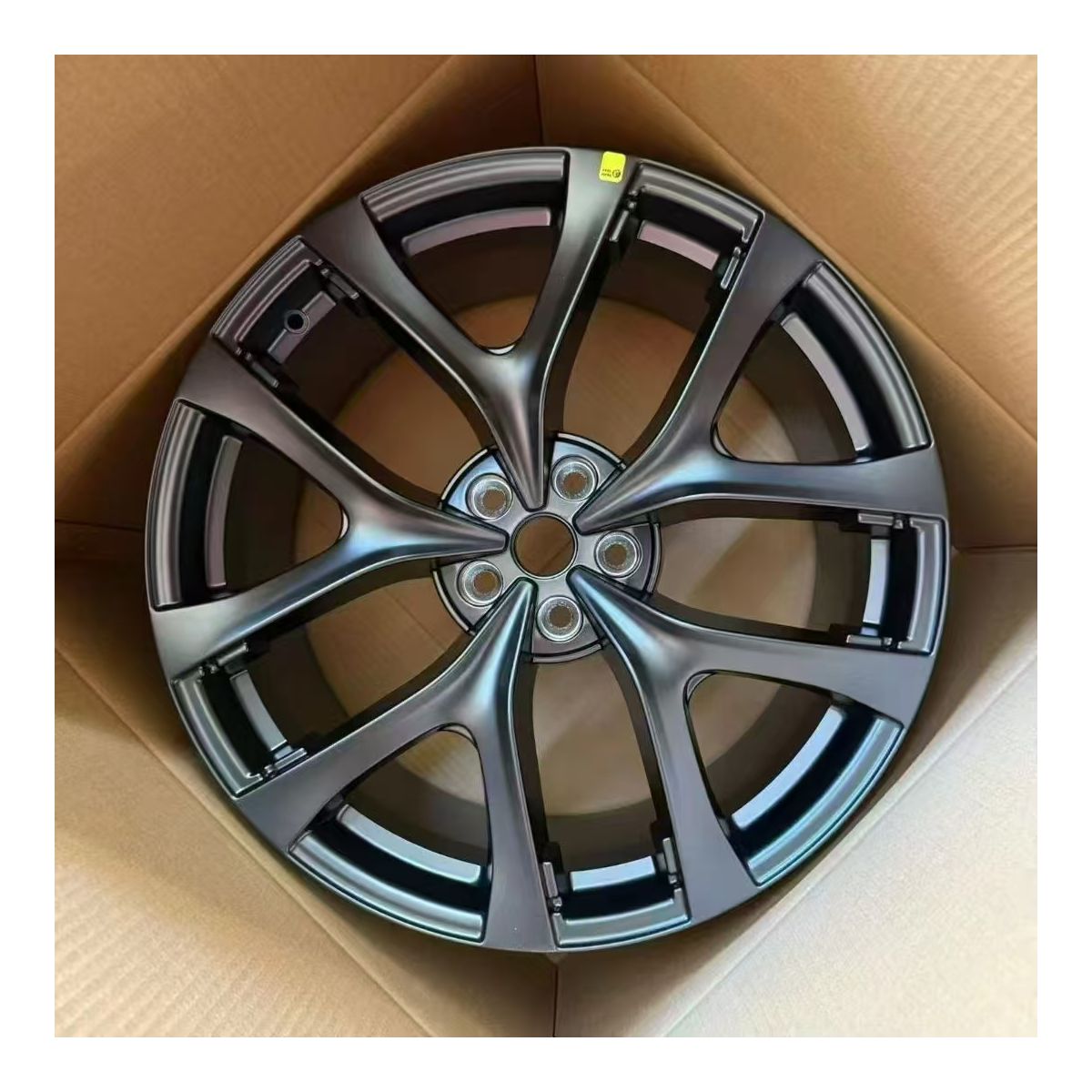 kopia 19-calowe koła OEM CrossFlow dla Tesla Model Y