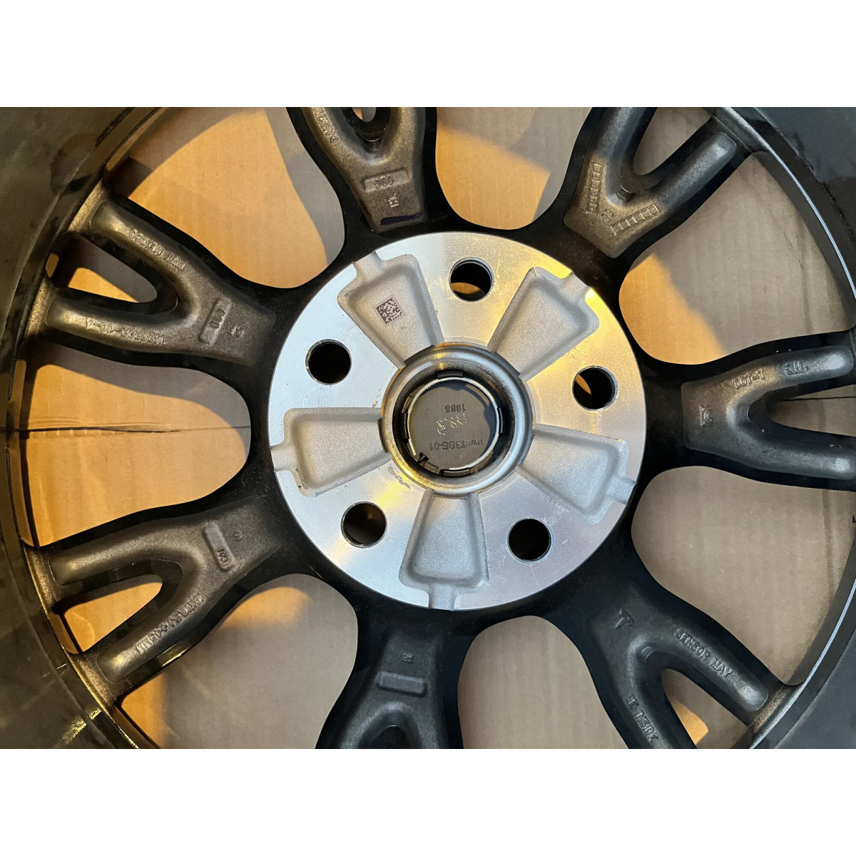 Tempest 19" OEM-vanteet Tesla Model S