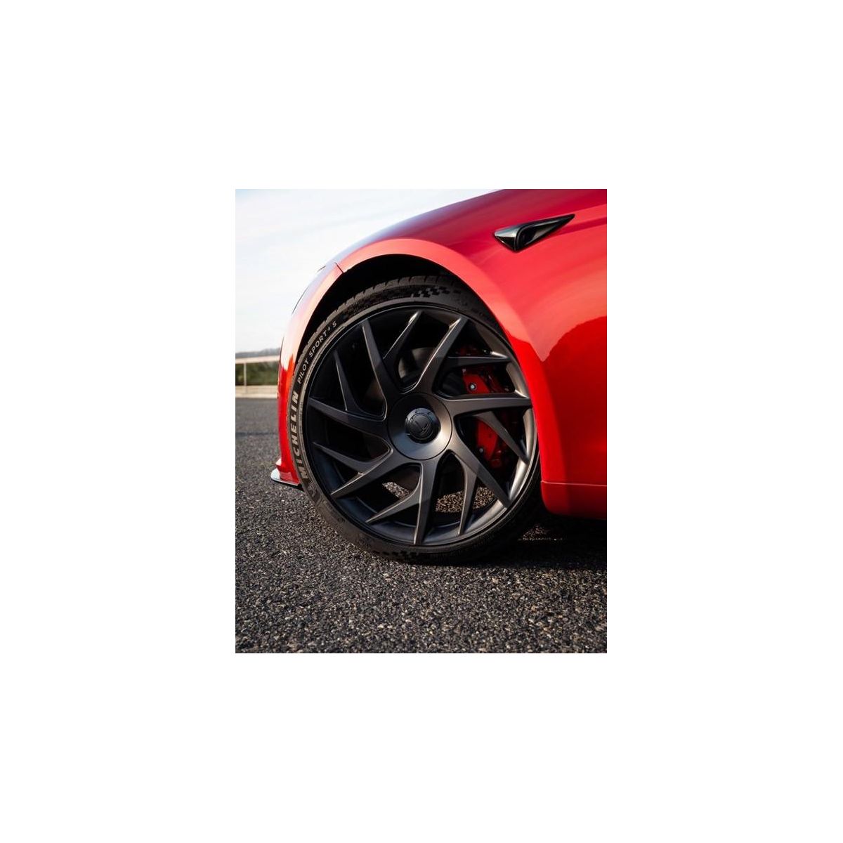 Velarium 21" OEM disky Tesla pre Tesla Model S