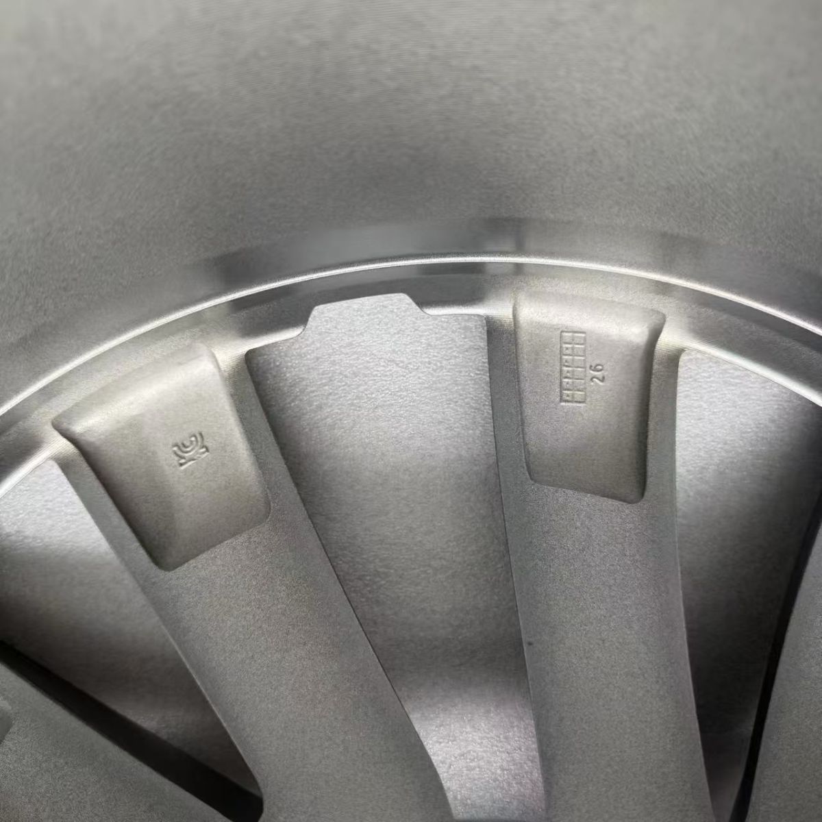 Helix 2.0 20-inch OEM wheels for Tesla Model Y