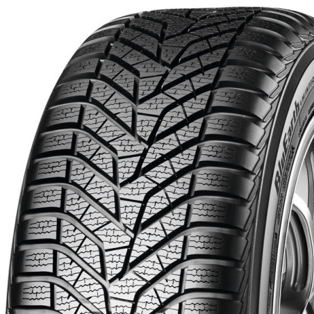 Yokohama Bluearth Wint.v905 vinterdekk 215/50 R18 92V