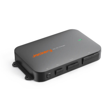Nabíjačka z alternátora DC-DC Jackery 600 W: dodávka a karavan