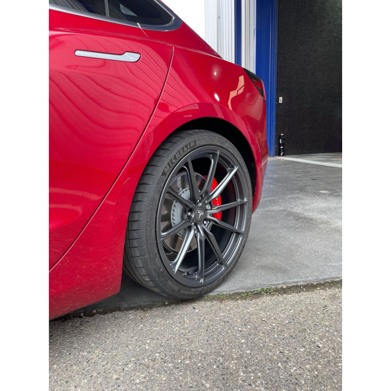 Disky Competition Leggera pre Tesla Model 3 a Tesla Model Y