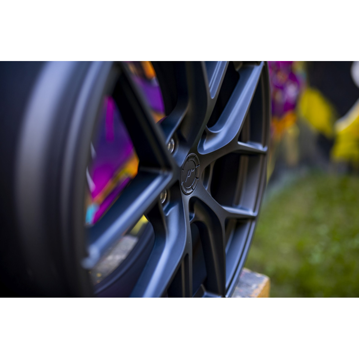 Sada 4 diskov Japan Racing JR SL01 pre Tesla Model Y