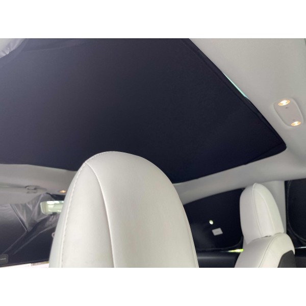 Sombra da janela lateral para acampar - Tesla Model 3