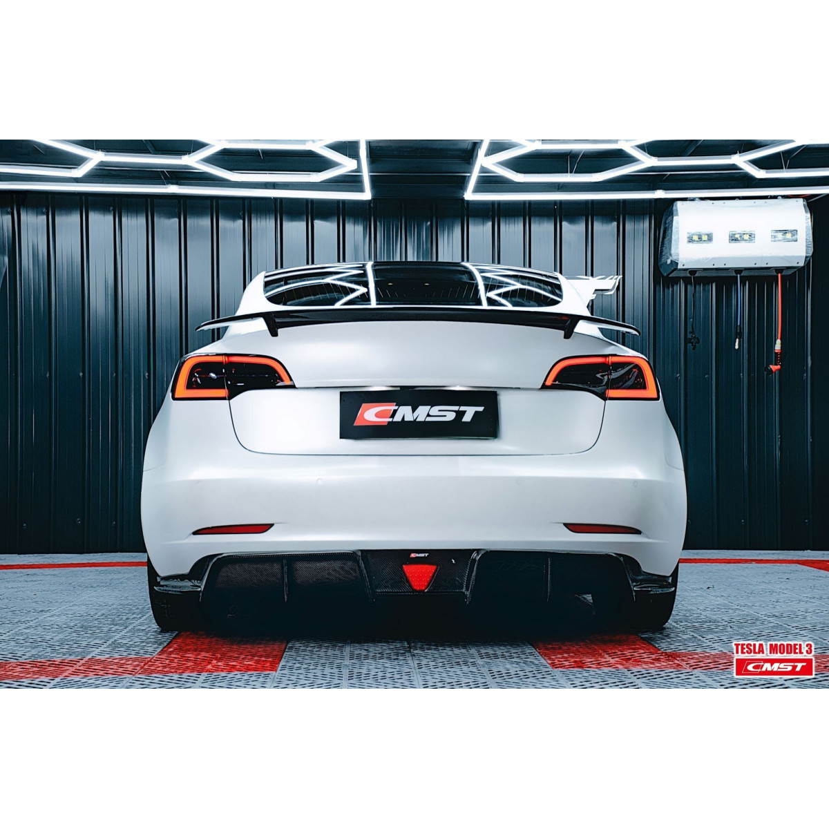 Bakre diffusor bodykit CMST V2 för Tesla Model 3