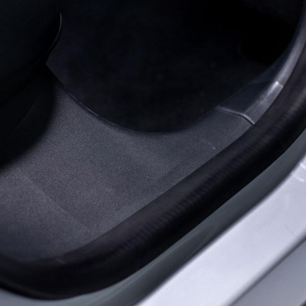 PPF protection for interior door sills - Tesla Model Y