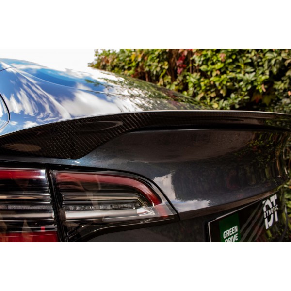 Spoiler Aero en carbone - Tesla Model 3