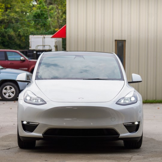 Covering pare-choc mode sport pour Tesla Model Y