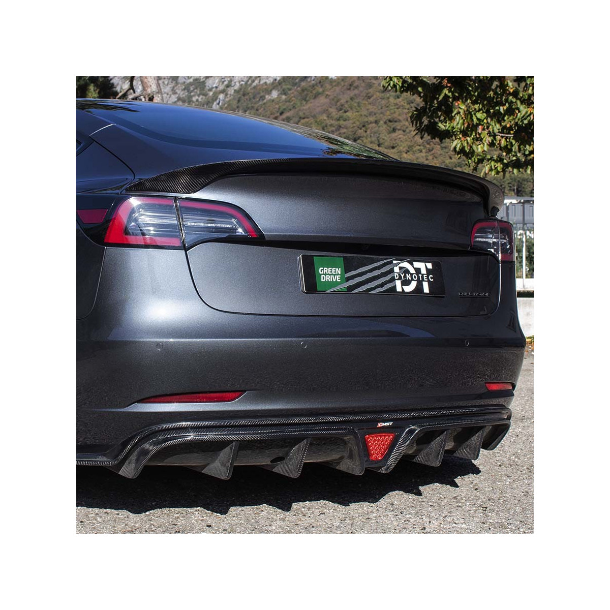 Hiilikuituinen takadiffuusori CMST® - Tesla Model 3