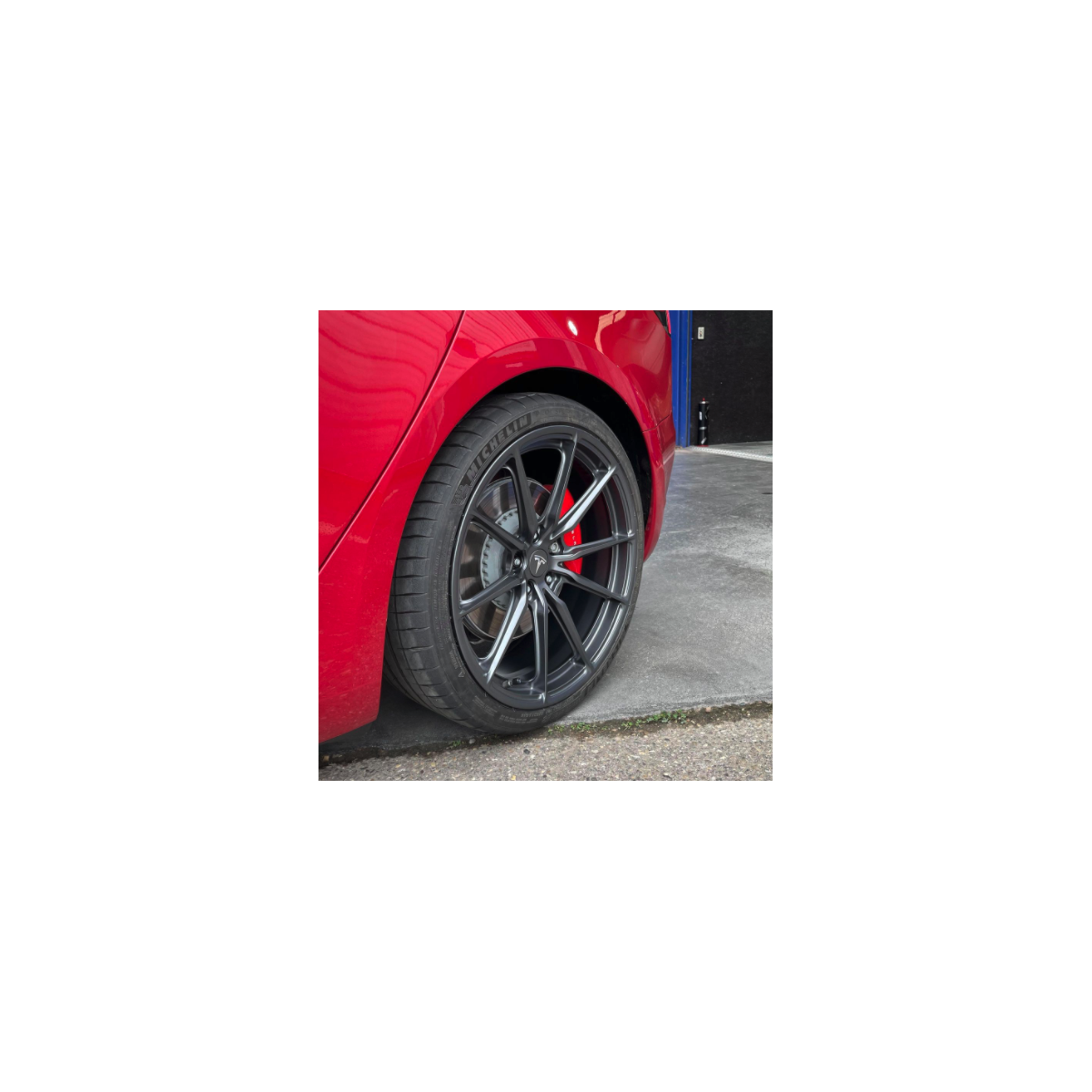 Jante Competition Leggera pentru Tesla Model 3 și Tesla Model Y