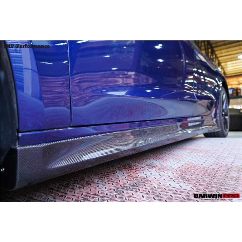 Faldones laterales de carbono Kit DarwinProAERO V1 para Tesla Model 3