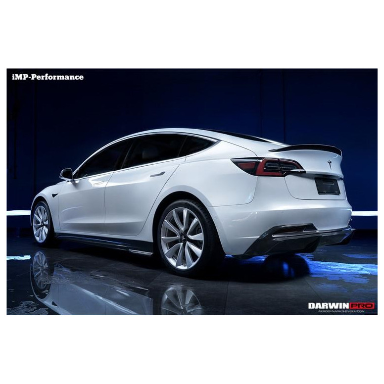 Karbónový zadný difúzor bodykitu DarwinProAERO V1 pre Tesla Model 3