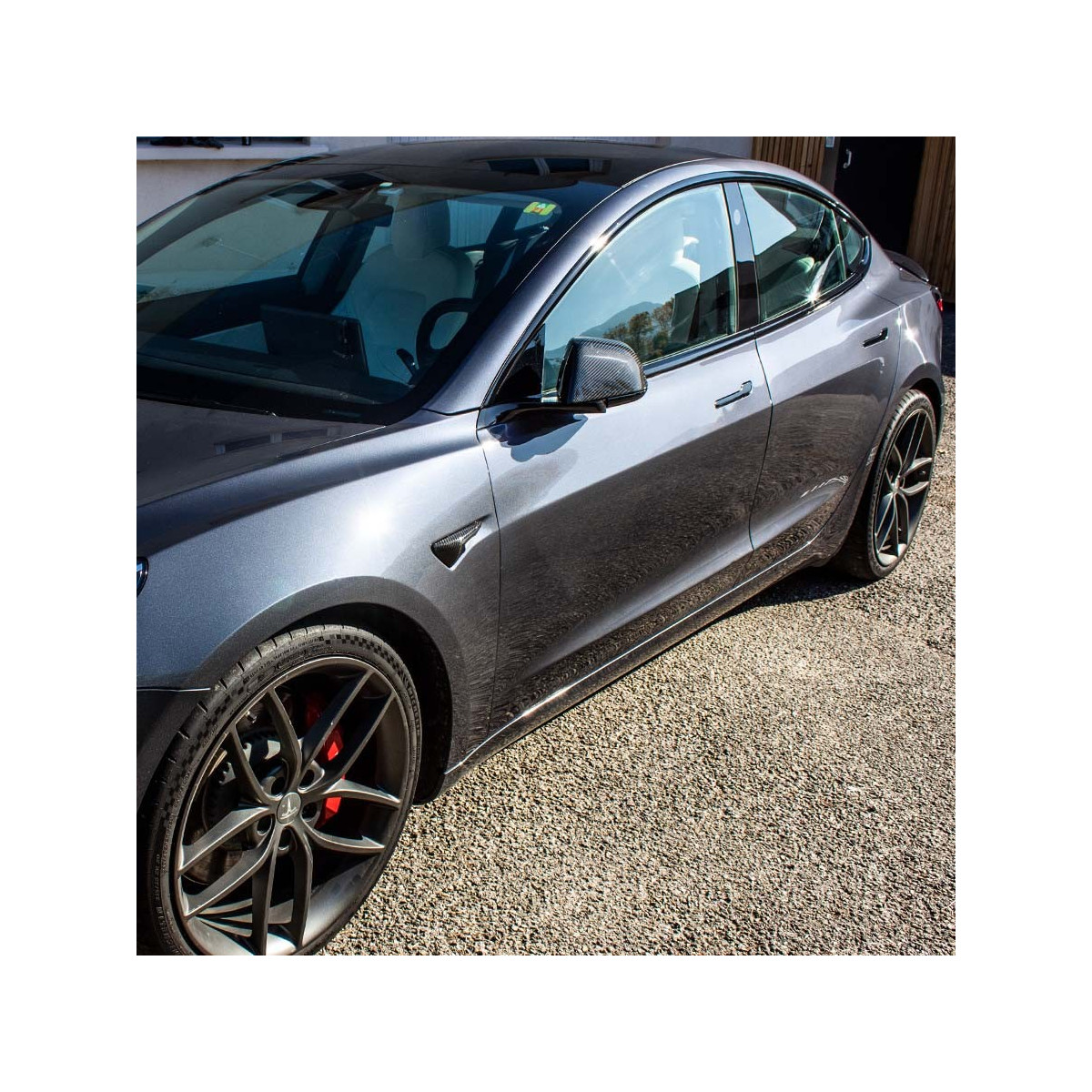 Hiilikuituiset peilinkuoret - Tesla Model 3