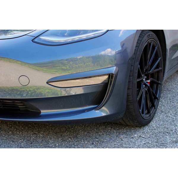 Luz antiniebla delantera de carbono - Tesla Model 3