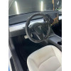 Räätälöity ohjauspyörä Tesla Model 3