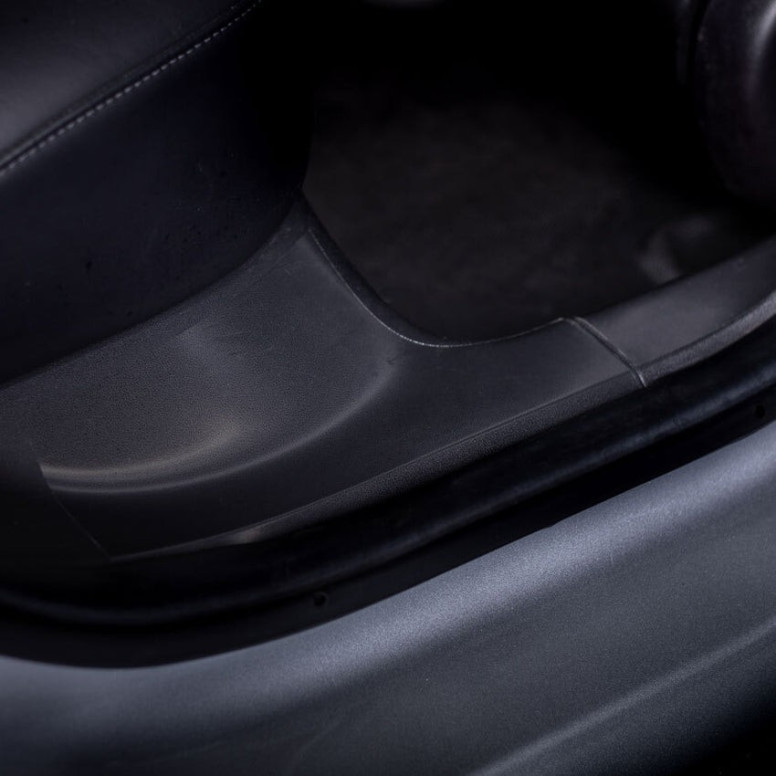 PROTECȚIE PPF PRAGURI INTERIOARE DE UȘI - TESLA MODEL 3