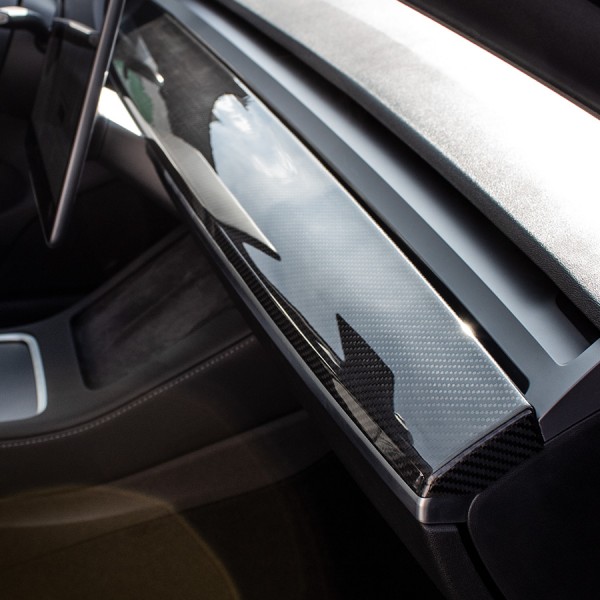 Insert tableau de bord en carbone - Tesla Model 3 et Y