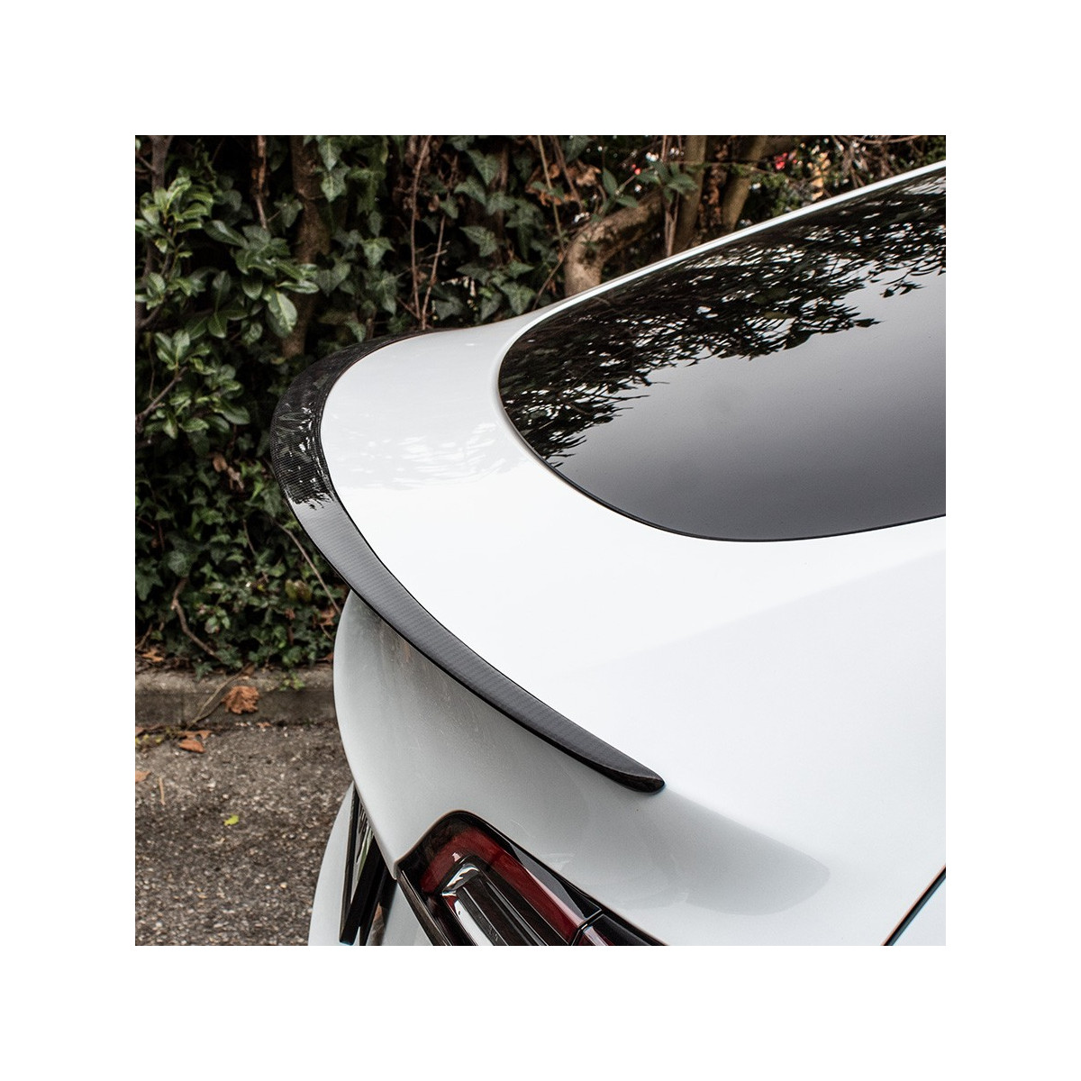 Performance spoiler for Tesla Model Y 2022-2024