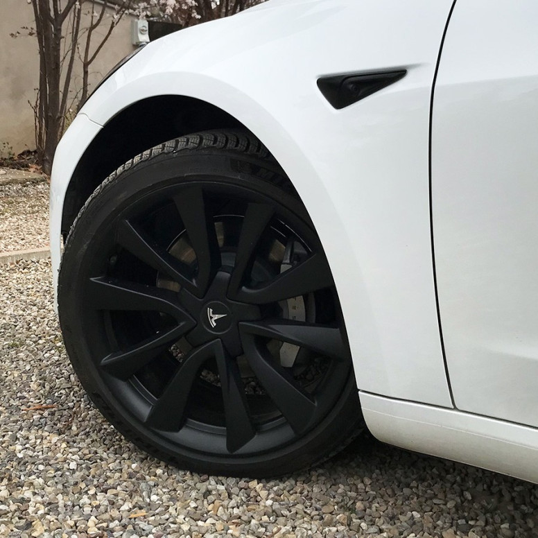 Tesla Model 3 Tesla Sada 4 19" alebo 20" športových kolies - a Model Y