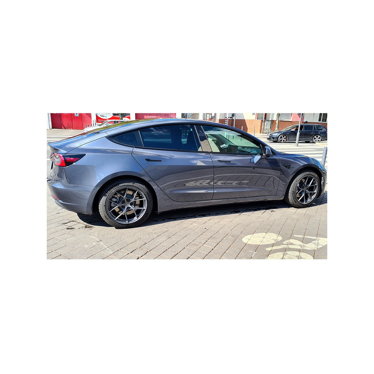 Sada 4 diskov Japan Racing JR SL01 pre Tesla Model Y