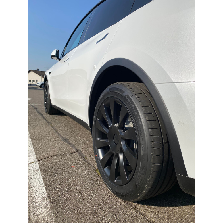 thumbnail image 2 of 20" Induction Wheel Rim For Tesla Model Y 2020-2024 – Black, 9.5 Width, 5x114.3, Offset 45mm 2 of 4