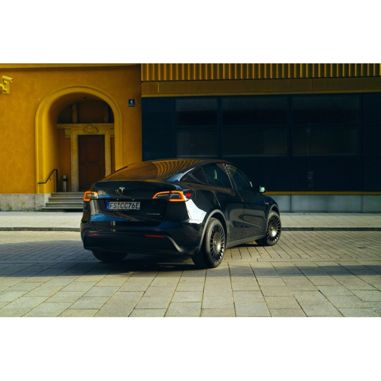 The New Aero The Razor Tesla Σετ 4 τροχών 19 ιντσών με διαμορφωμένη ροή κατεύθυνσης για Model Y