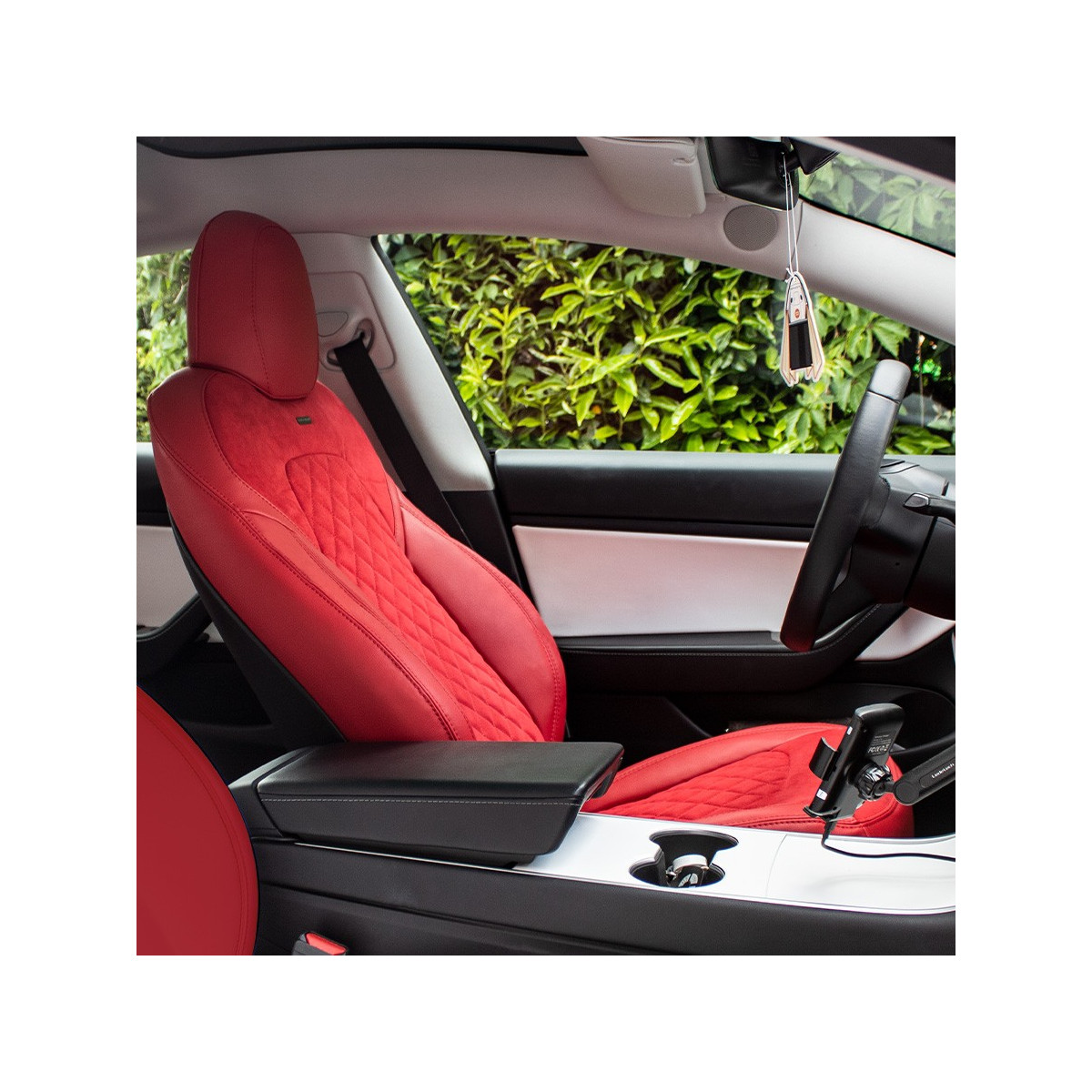 Istuinsuojat Exclusive Tesla Model Y:lle - Individual