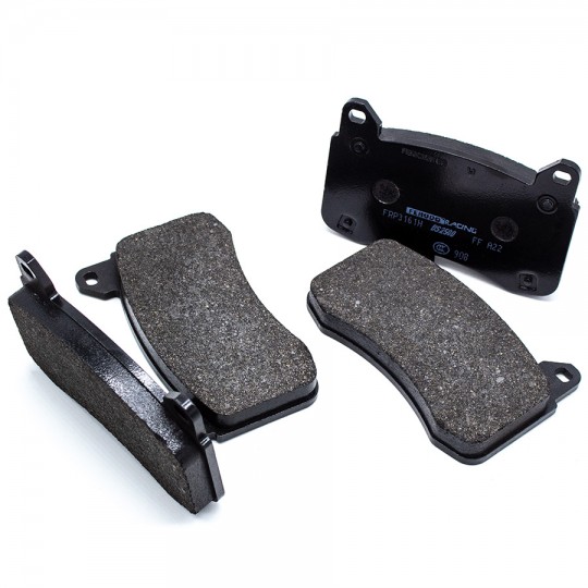 Street & Track brake pads - Tesla Model 3 and Y Performance