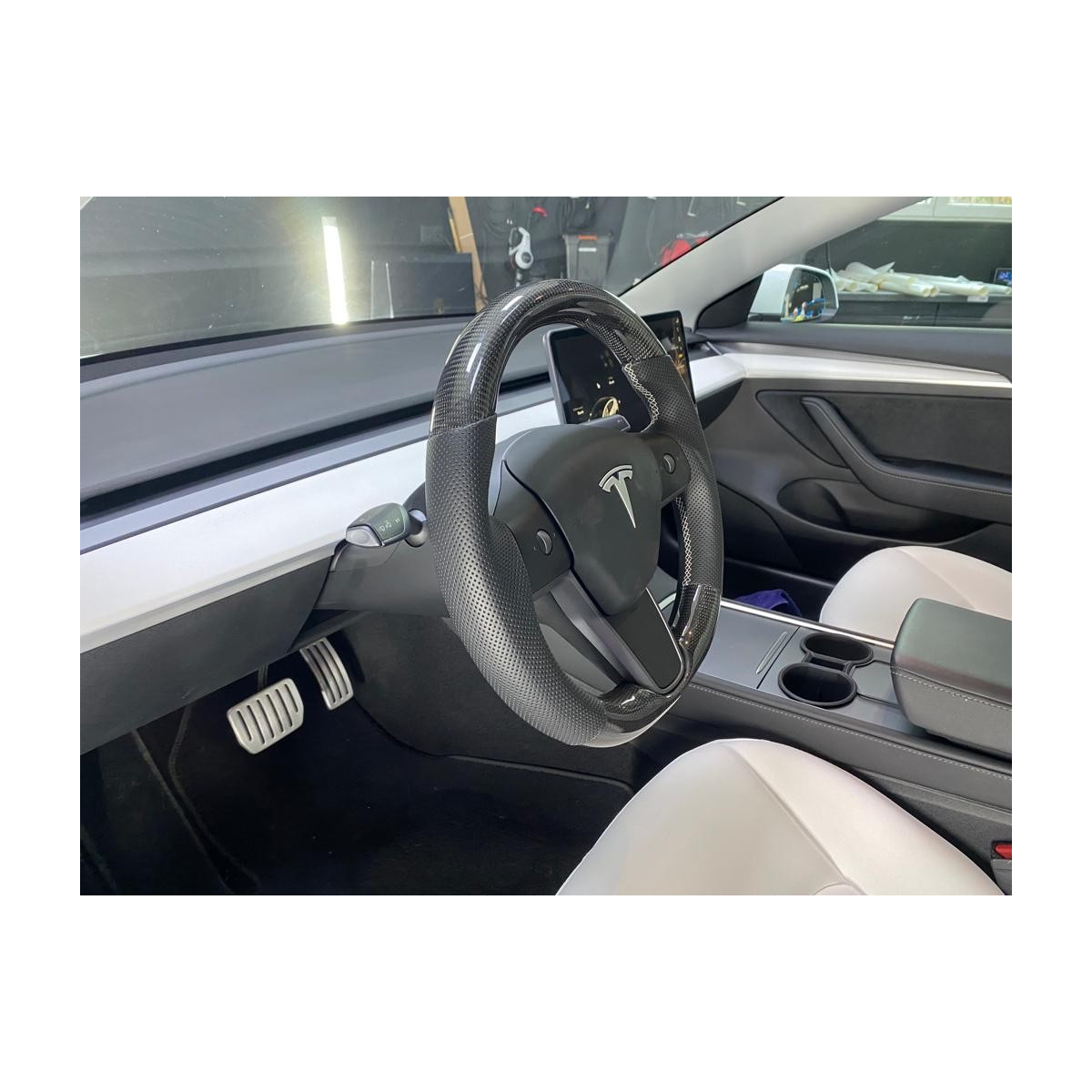 Tilpasset rat til Tesla Model Y