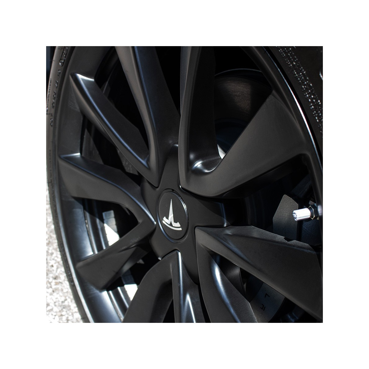 Tesla Model 3 Tesla Sada 4 19" alebo 20" športových kolies - a Model Y