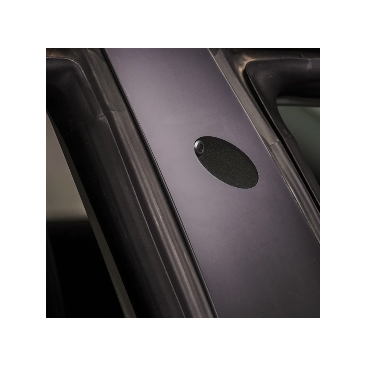 PPF-beskyttelse til midterstolpe i glas til Tesla Model Y