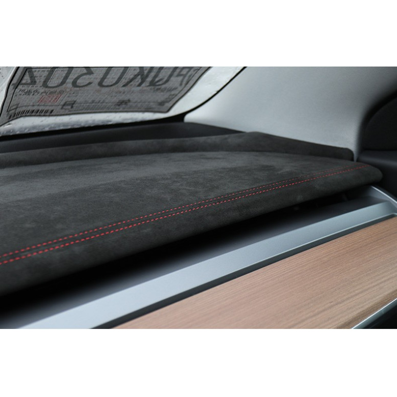 Aito Alcantara®-kangaskojelauta Tesla Model 3 ja Model Y