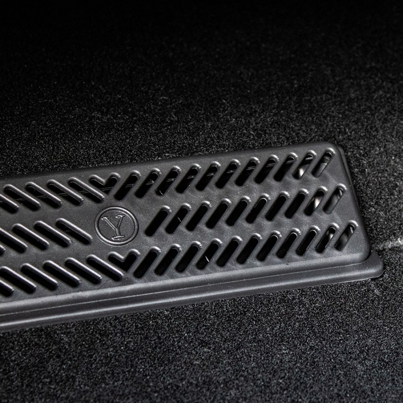 EMSea Lot de 2 housses de grille d'aération pour dessous de siège de voiture  compatibles avec le modèle Y modèle 3 - Grille anti-blocage en maille - 25  x 11,8 cm 