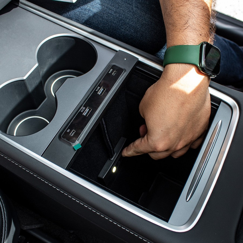 Tesla Model 3 Multifunktionel USB-hub til og Model Y