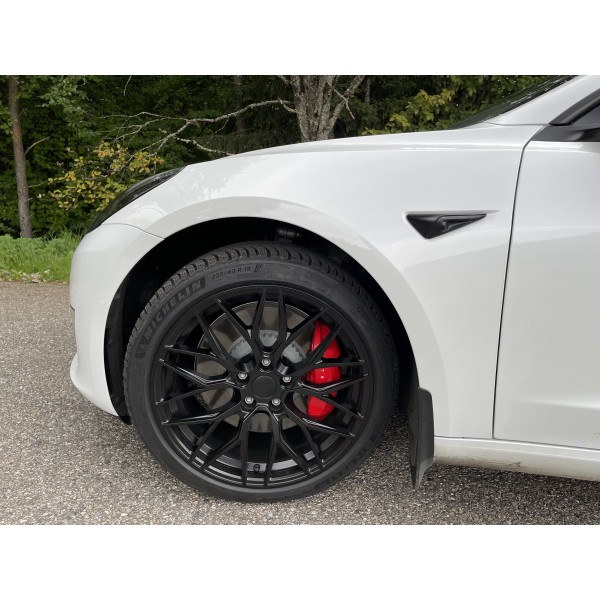 Set di 4 cerchi tipo Motorsport per Tesla