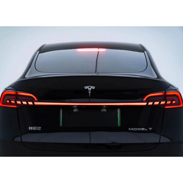 Substituição de luzes traseiras com barra LED para Tesla Model 3 e Model Y